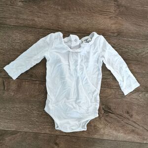 3/$12 Oshkosh B'gosh girls onesie 12 m